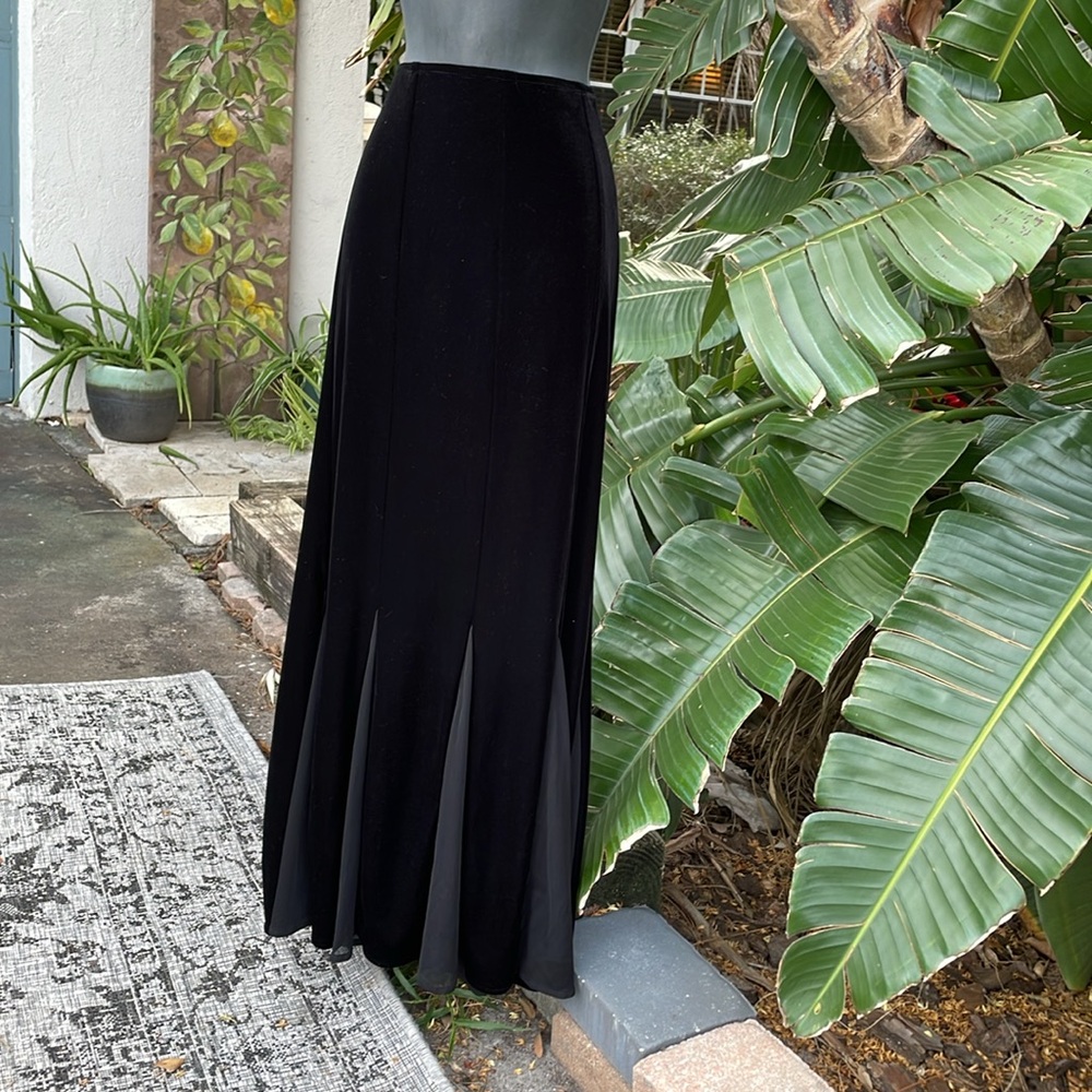 MSK evening velvet and chiffon trumpet skirt maxi